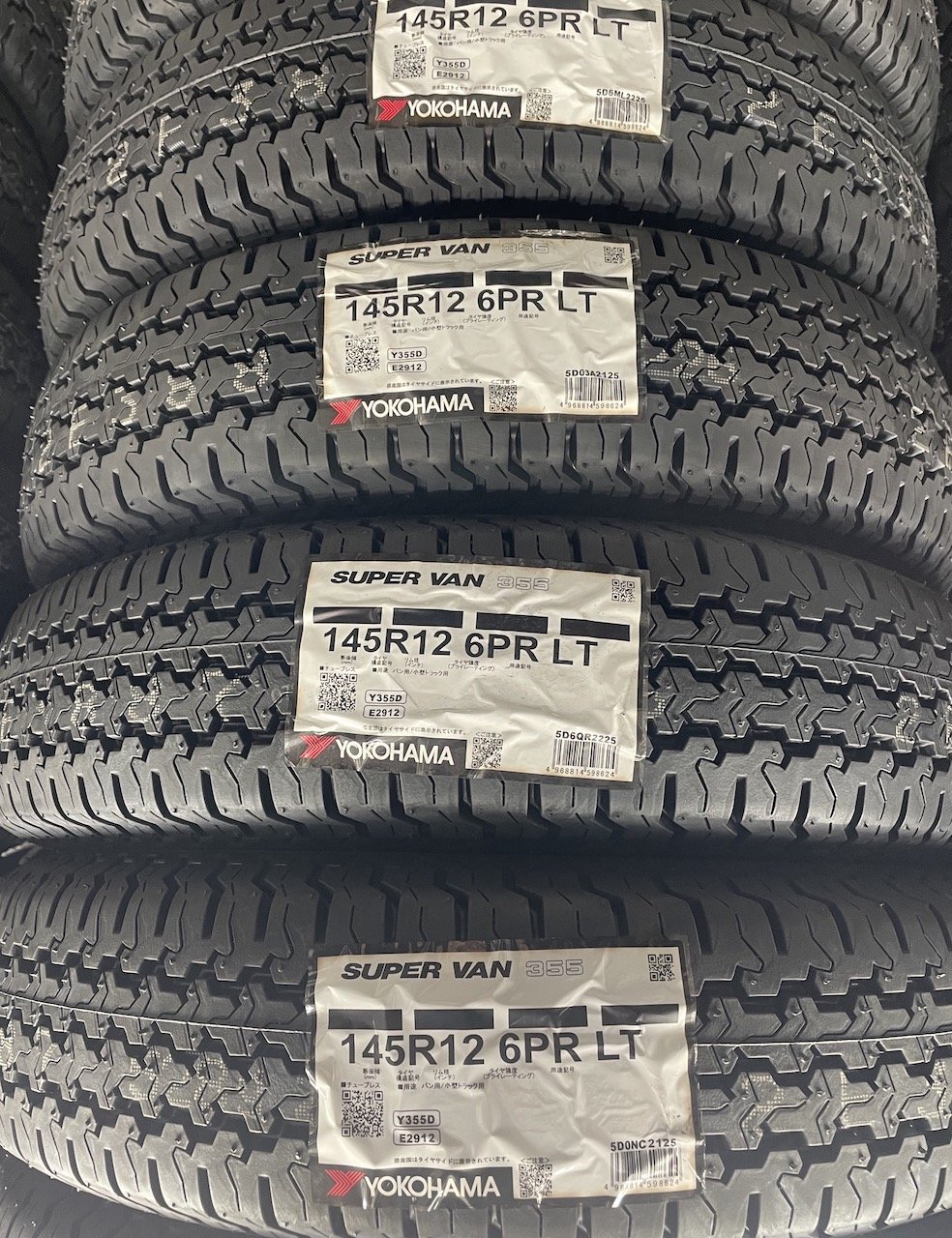 ヨコハマ 　Y355 145R12 6PR　４本セット工賃、廃タイヤコミコミ価格　